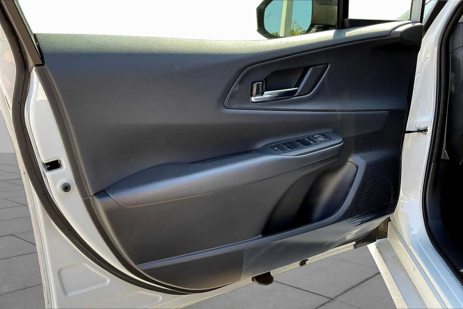 New 2026 Wind Chill Pearl Toyota XSE image 10