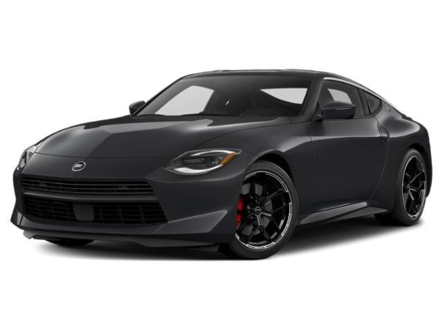 New 2027 Pearl White TriCoat / Super Black Two-tone Nissan Performance image 3