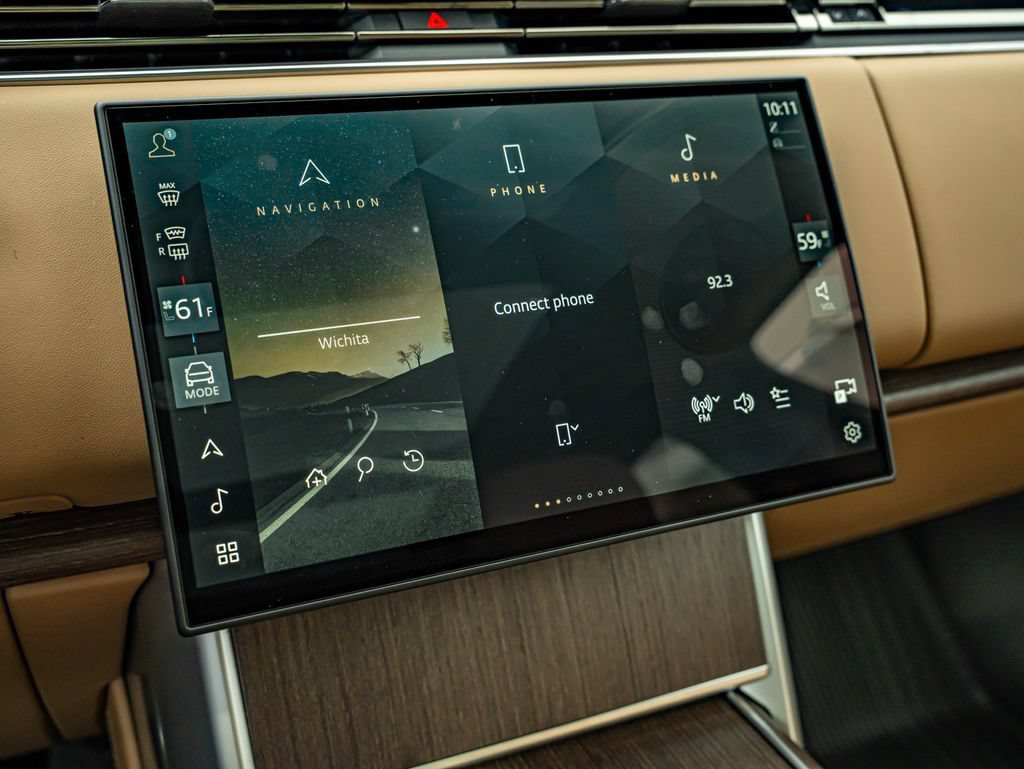 New 2026 Santorini Black Land Rover SE image 25