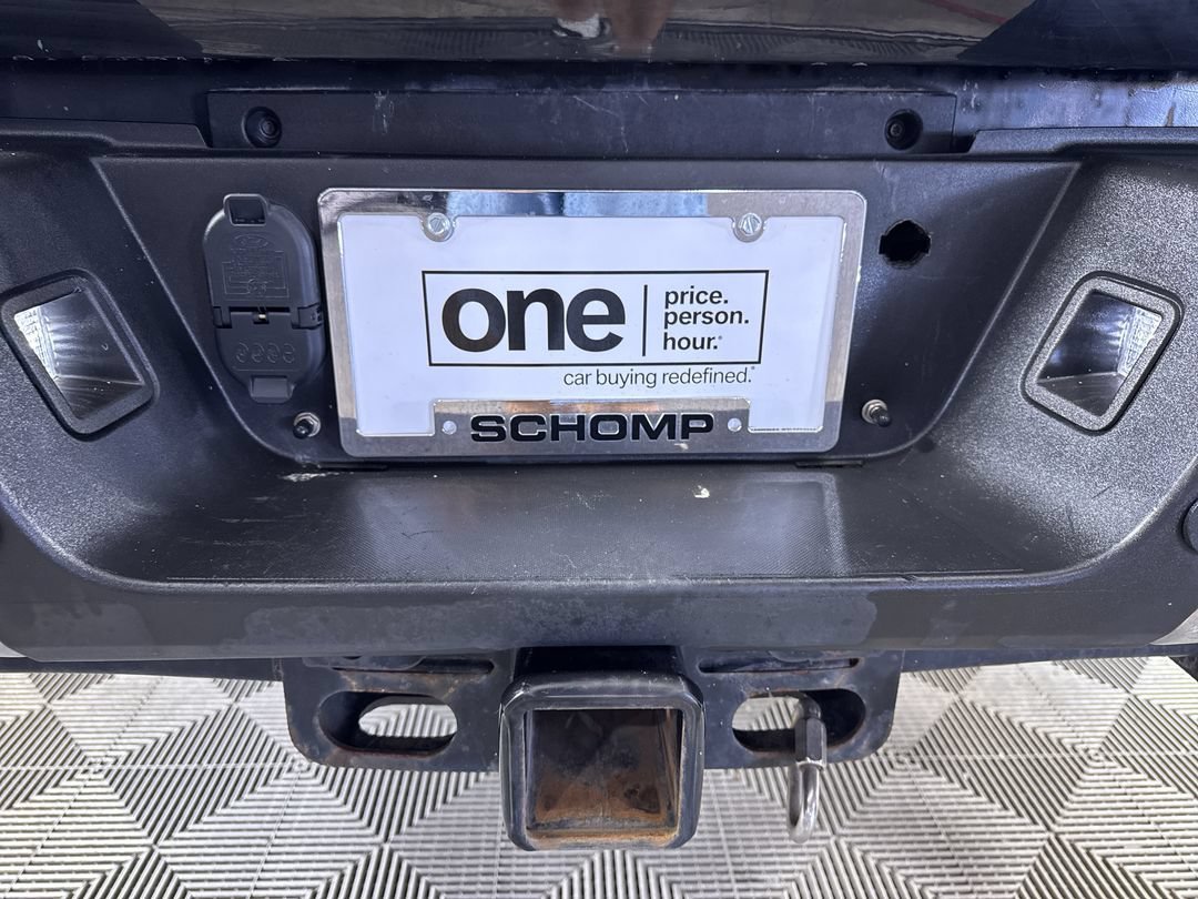 Used 2018 Shadow Black Ford King Ranch image 25