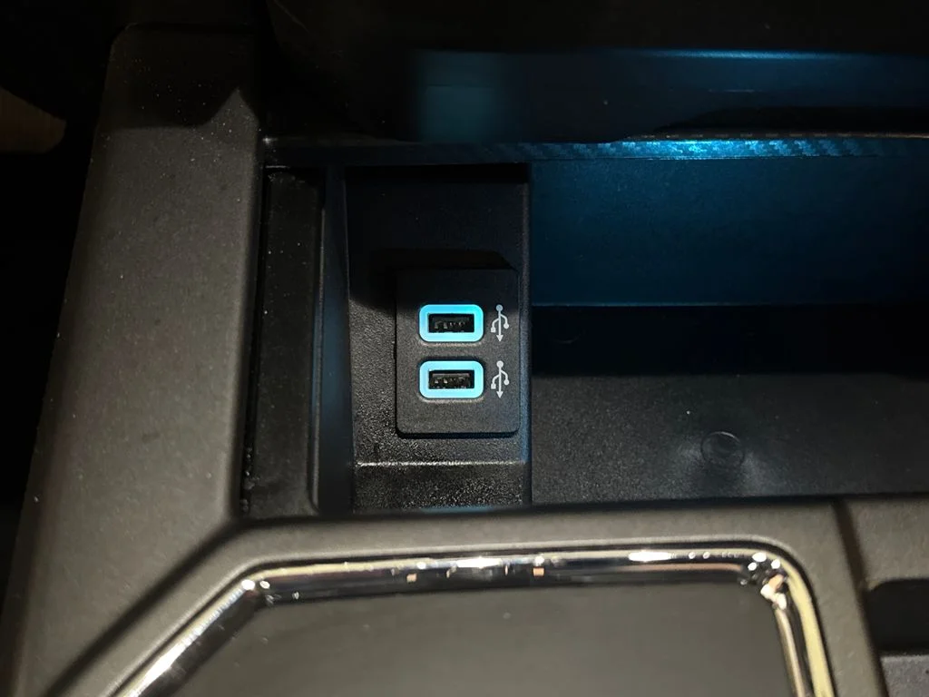 Used 2018 Silver Ford XLT image 28
