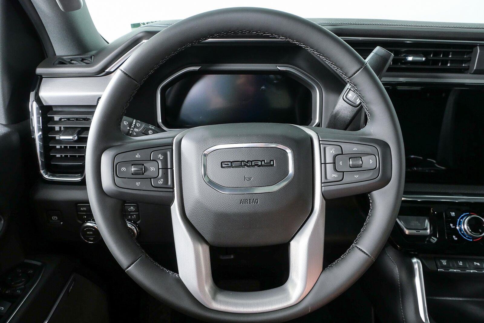 2026 GMC Sierra 2500HD Denali - Photo 10