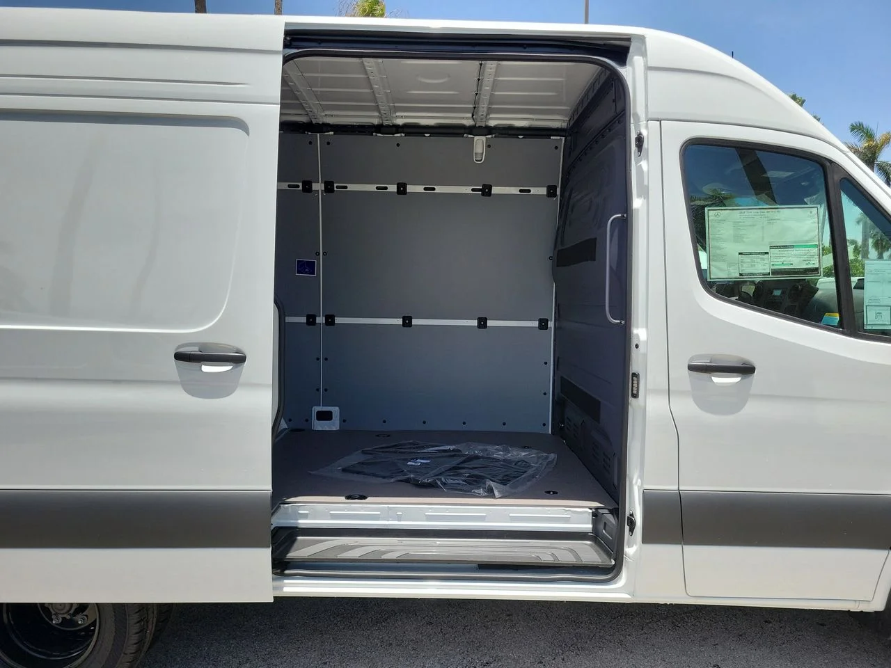2025 Mercedes-Benz Sprinter Cargo Van Base - Photo 9