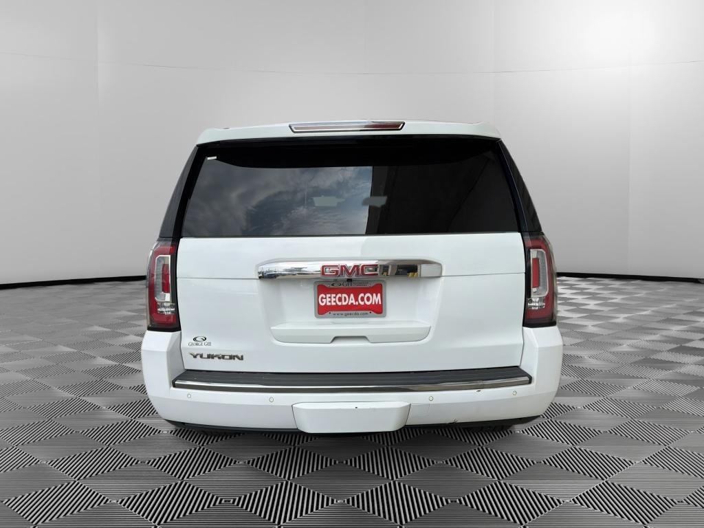 Used 2019 SUMMIT WHITE GMC Denali image 5