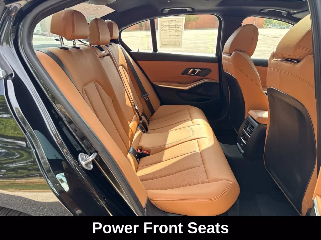 2025 BMW 3 Series 330i - Photo 29