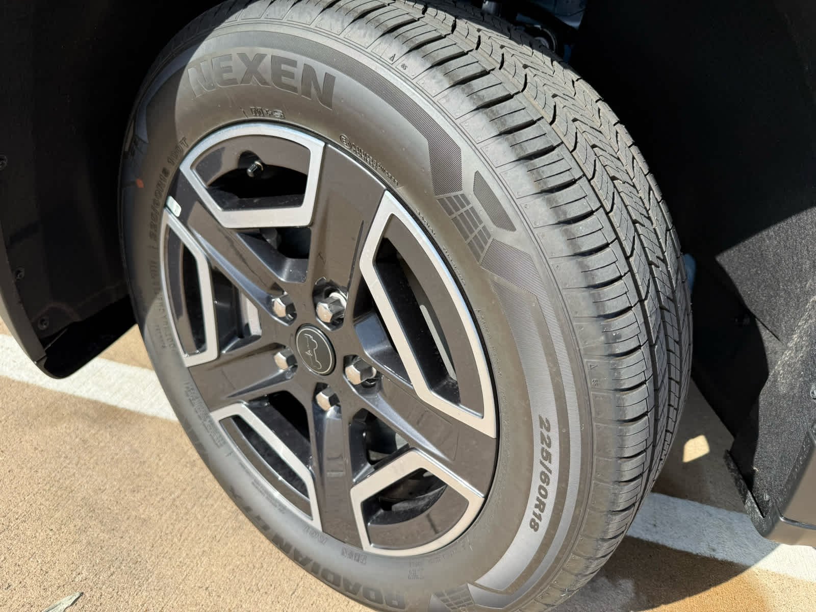 New 2026 Hydro Blue Pearlcoat Jeep Laredo image 13