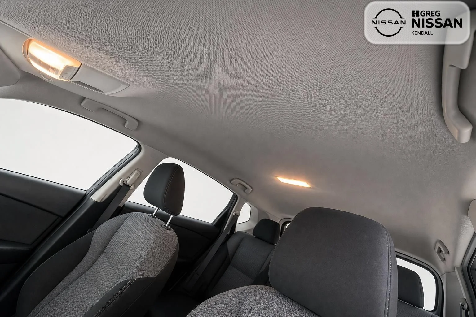 Used 2021 Gray Nissan S image 10