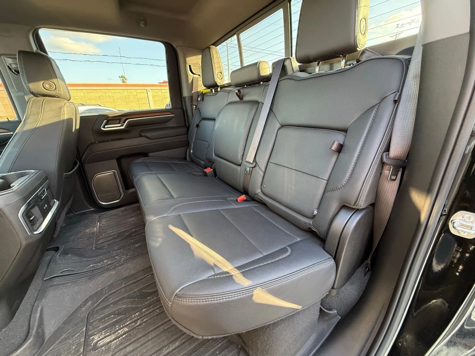 Used 2025 Black GMC Denali image 12