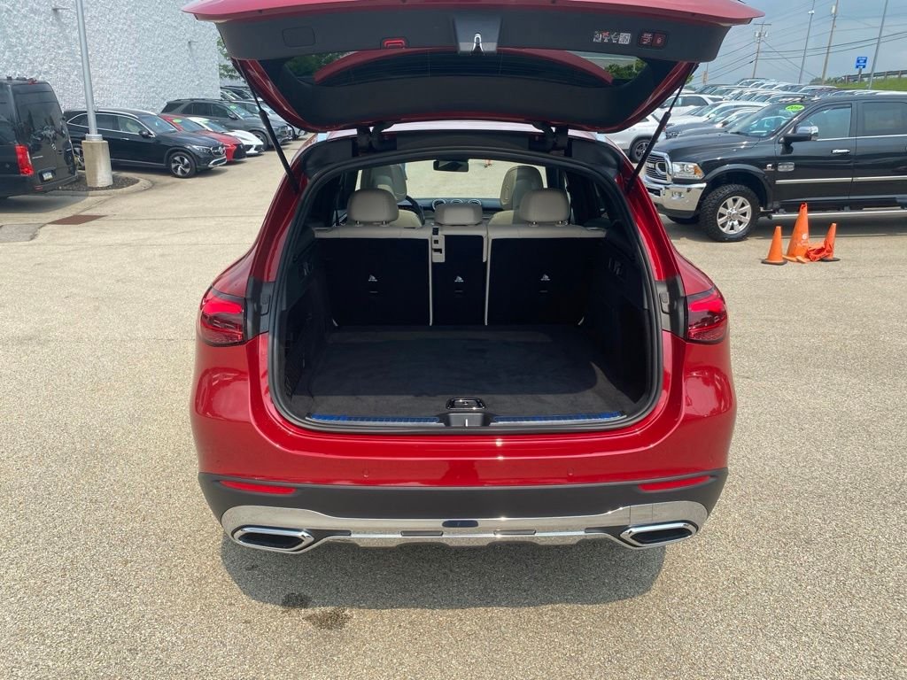 Certified Used 2026 Red Mercedes-Benz GLC 300 image 26
