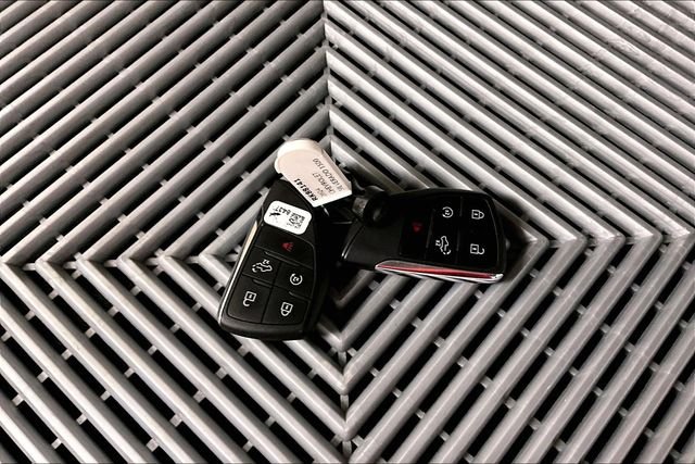 Used 2024 Summit White Chevrolet Custom image 11