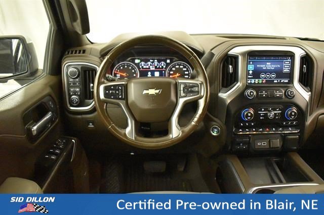 Used 2019 Silver Ice Metallic Chevrolet LTZ image 5