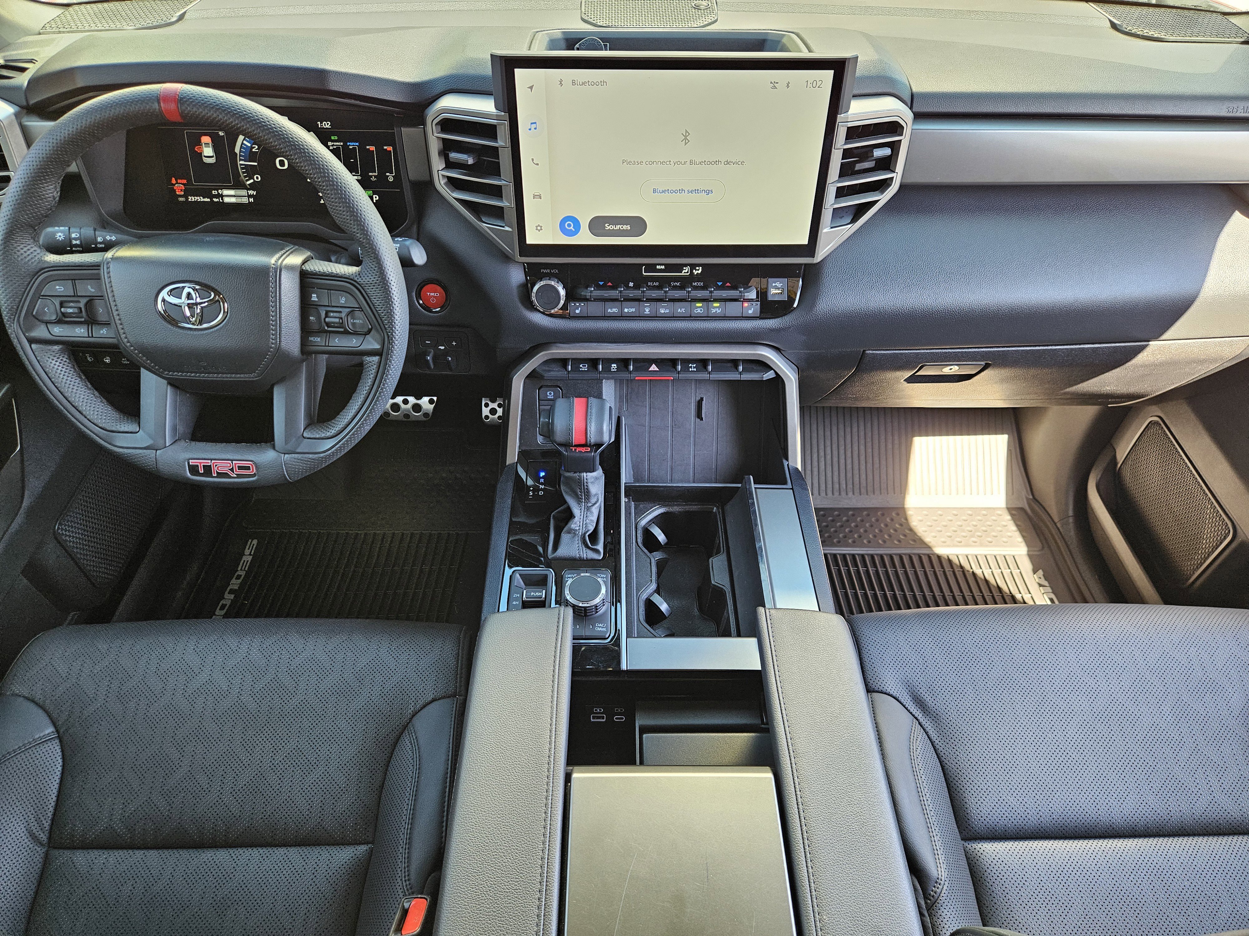 2025 Toyota Sequoia SR5 - Photo 27