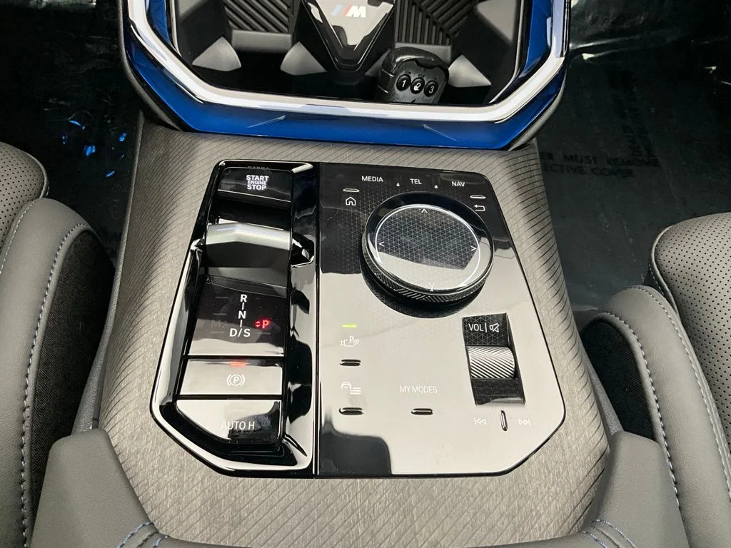 New 2026 Alpine White BMW 30 xDrive image 14