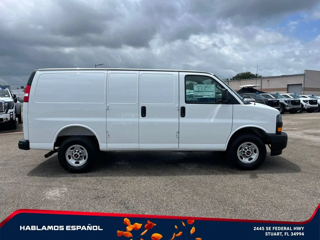 2026 GMC Savana Cargo Work Van - Photo 8