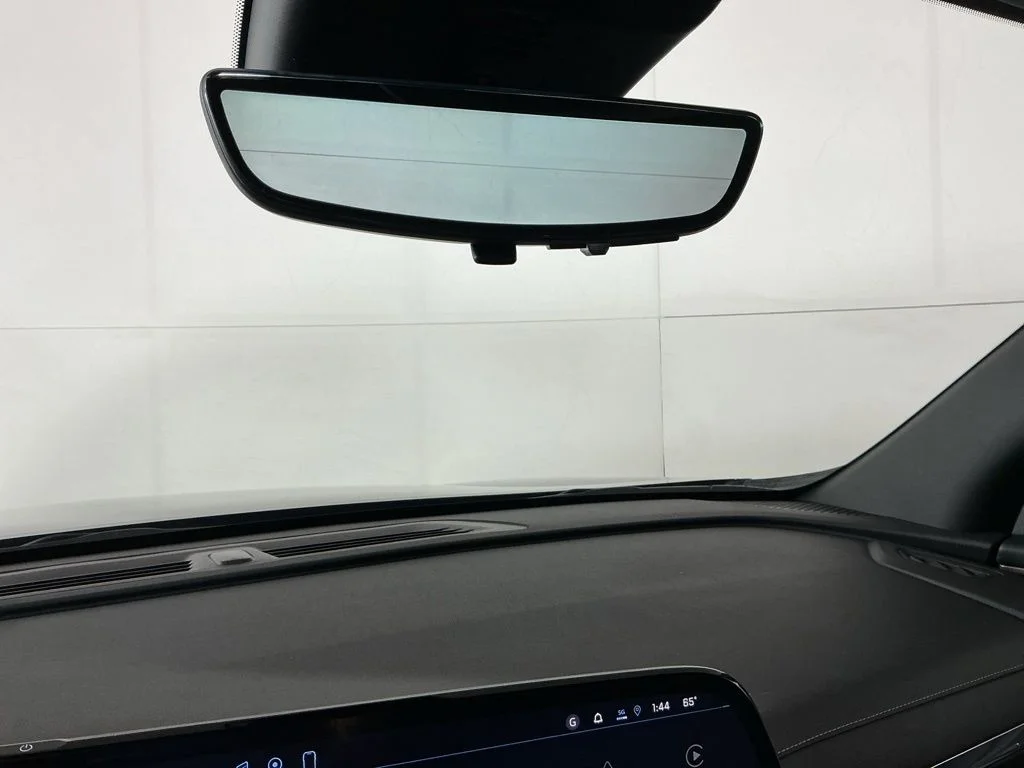 New 2027 Black Chevrolet LT image 22