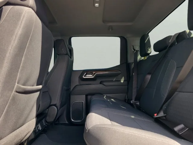 Used 2023 SUMMIT WHITE Chevrolet LT Trail Boss image 10