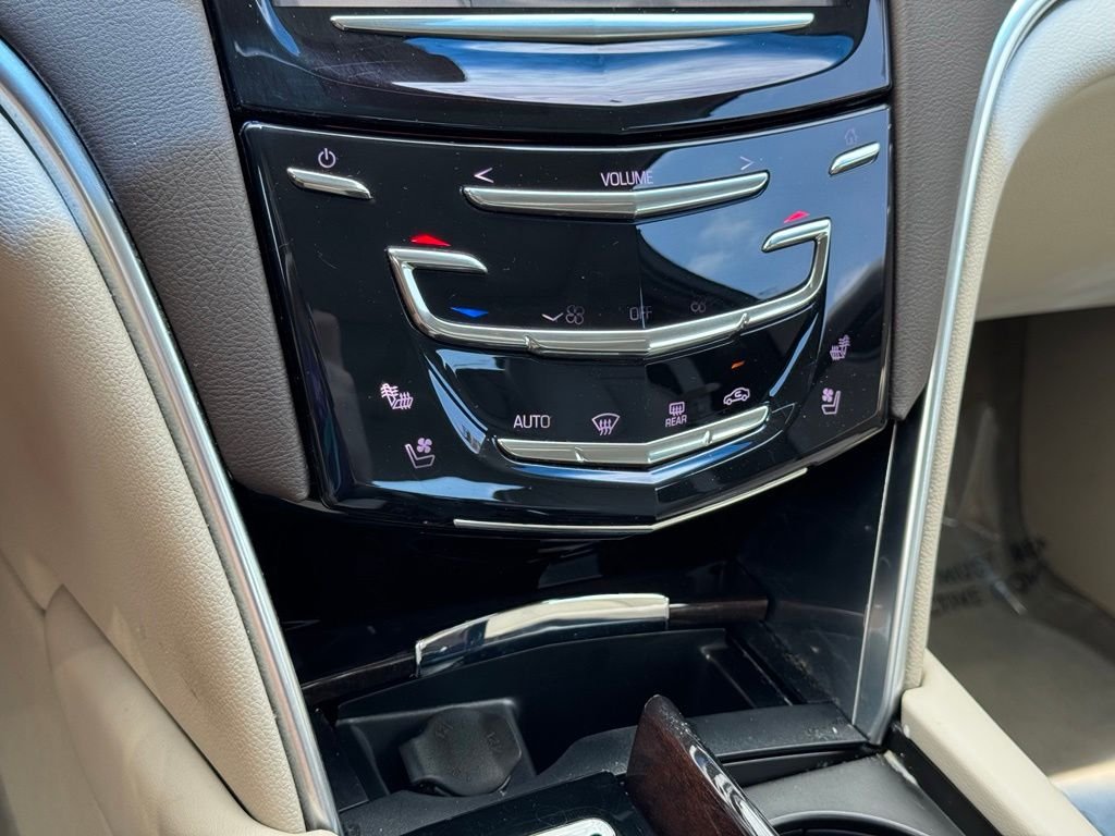 Used 2016 White Cadillac Luxury image 34