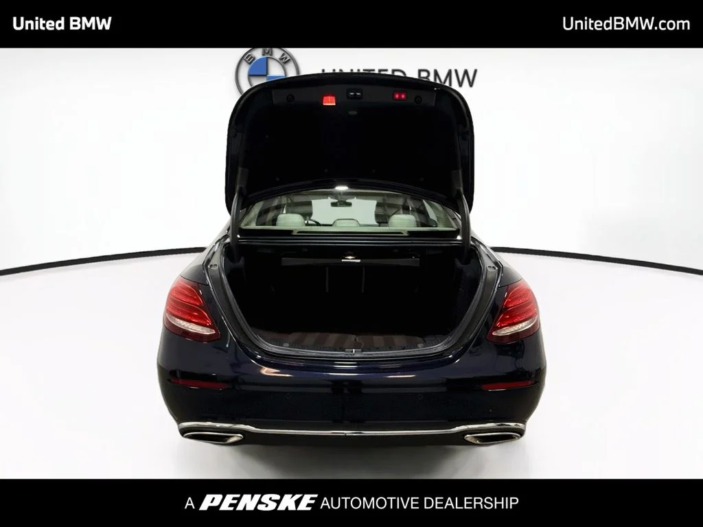 Used 2017 Lunar Blue Metallic Mercedes-Benz E 300 image 21