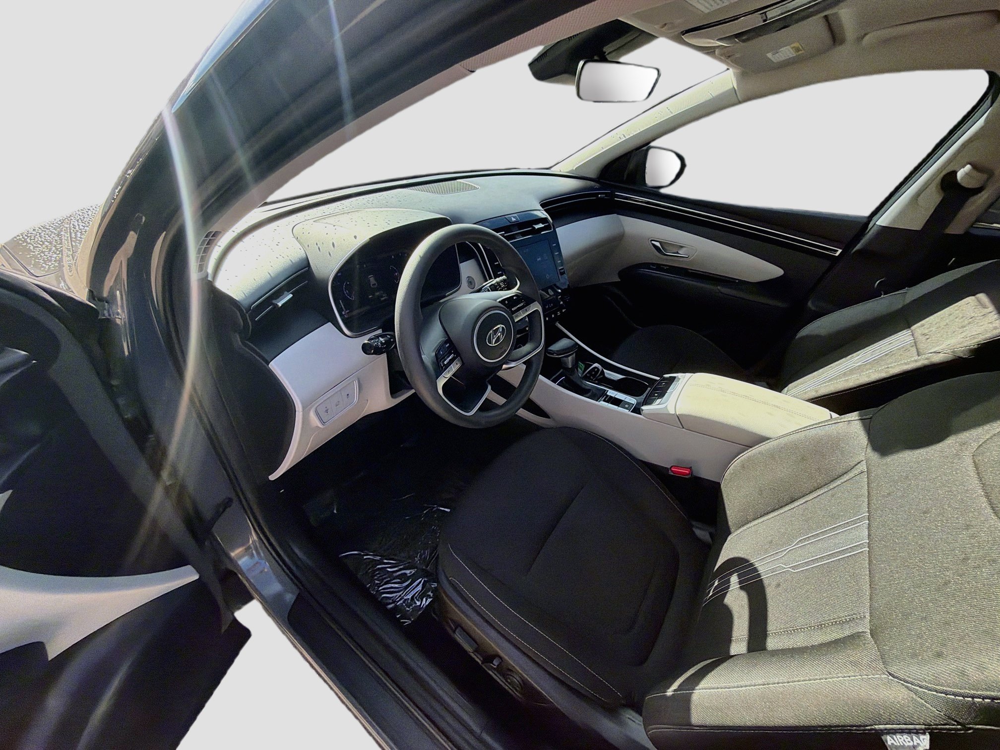 Used 2024 Hampton Gray Hyundai SEL image 7