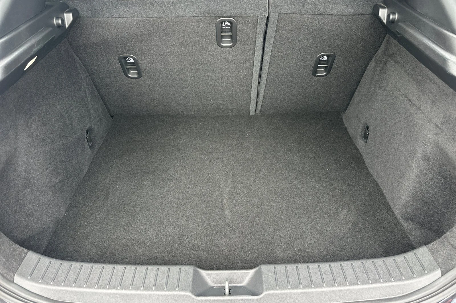 Used 2021 Crystal Blue Mazda Select image 16