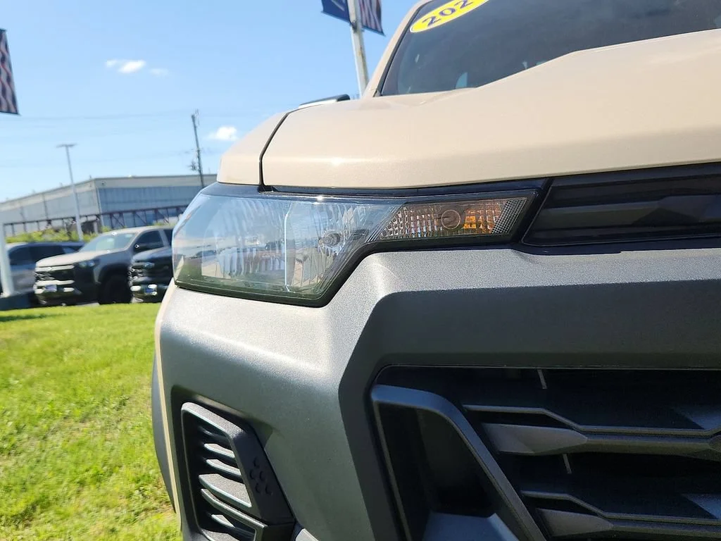 Used 2023 Sand Dune Metallic Chevrolet Trail Boss image 9