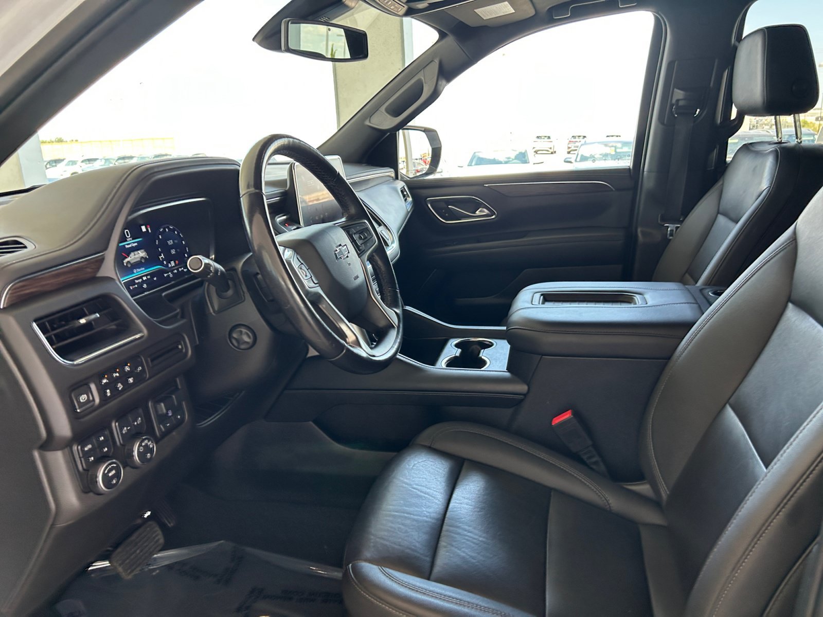 Used 2022 Summit White Chevrolet Z71 image 25