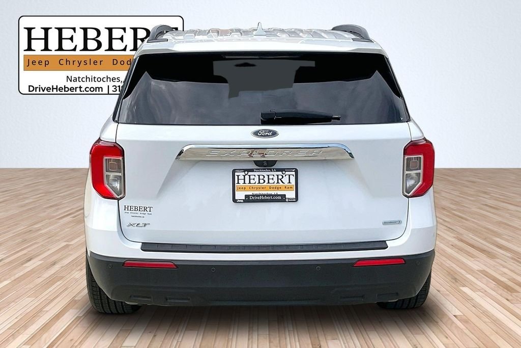 Used 2020 White Ford XLT image 4