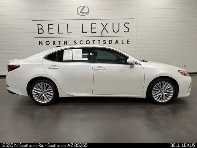 Used 2017 White Lexus 350 image 3