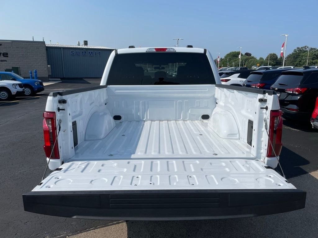 2025 Ford F-150 STX - Photo 32