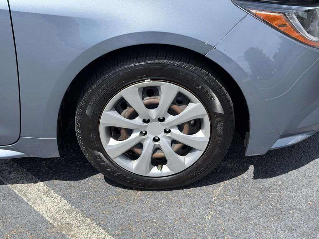 Certified Used 2022 Celestite Toyota LE image 25