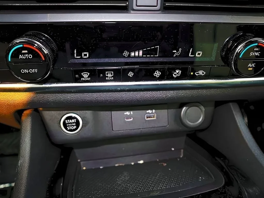 Used 2023 Super Black Nissan SV image 21