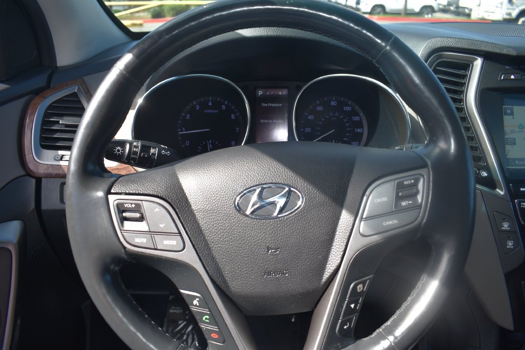 Used 2018 White Hyundai 2.4 Base image 26