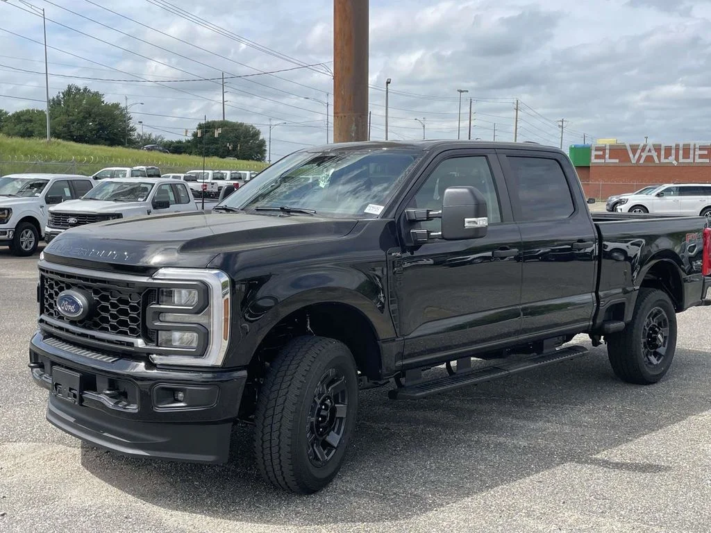 New 2026 Black Ford XL image 7