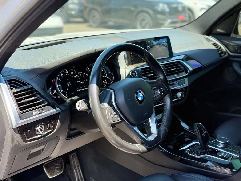 Used 2018 White BMW M40i image 3