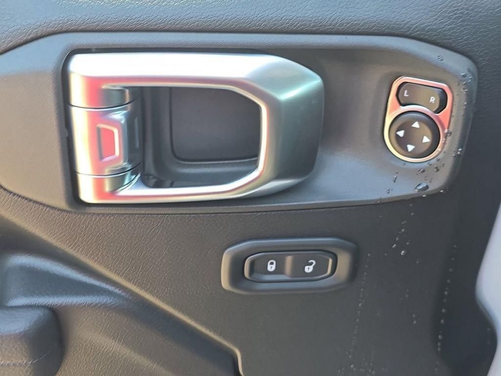 2026 Jeep Wrangler 4-Door Rubicon - Photo 19