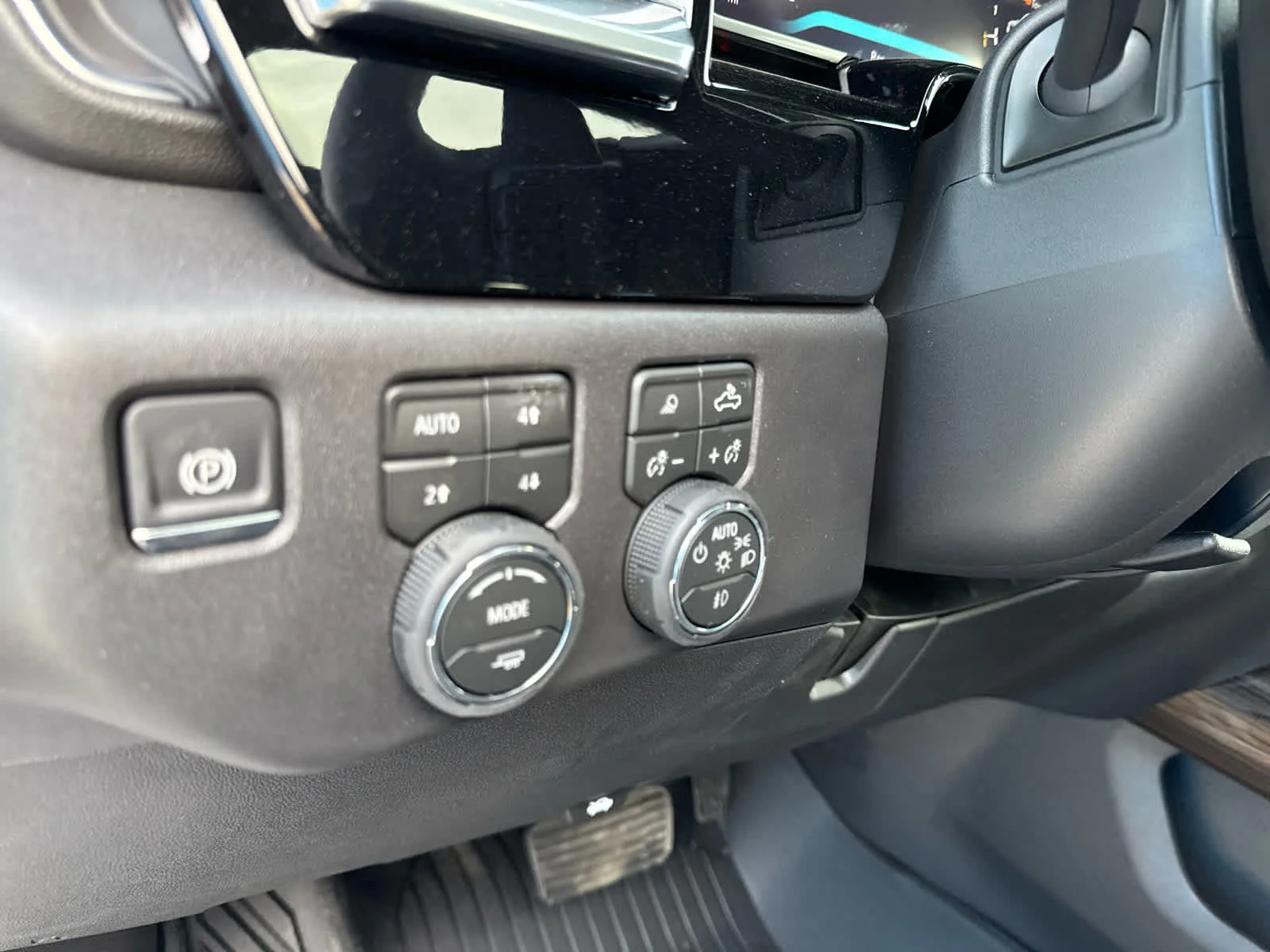 2026 Chevrolet Silverado 1500 LT Trail Boss - Photo 18