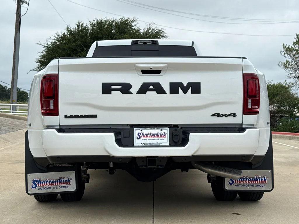 New 2026 Bright White Clear-Coat Exterior Paint RAM Laramie image 8