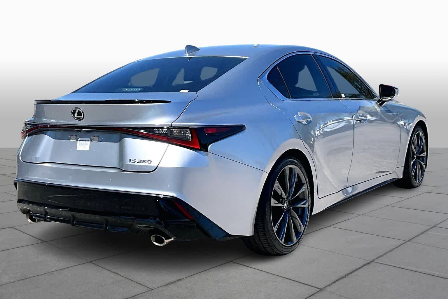 2023 Lexus IS 350 F SPORT - Photo 13