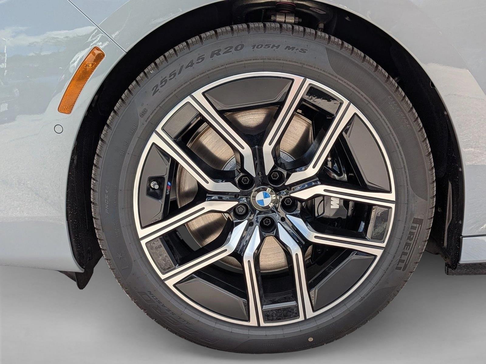Used 2026 Brooklyn Grey Metallic BMW xDrive60 image 10