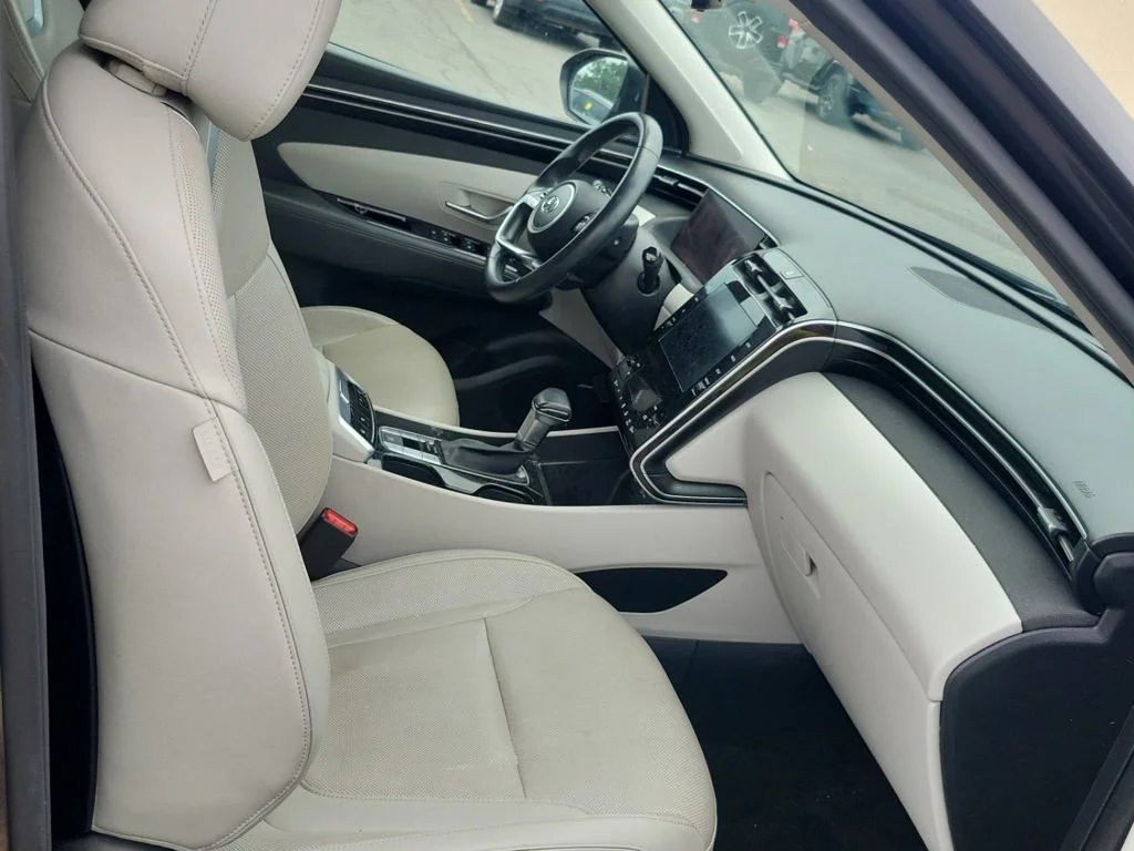 Certified Used 2022 Gray Hyundai SEL image 2