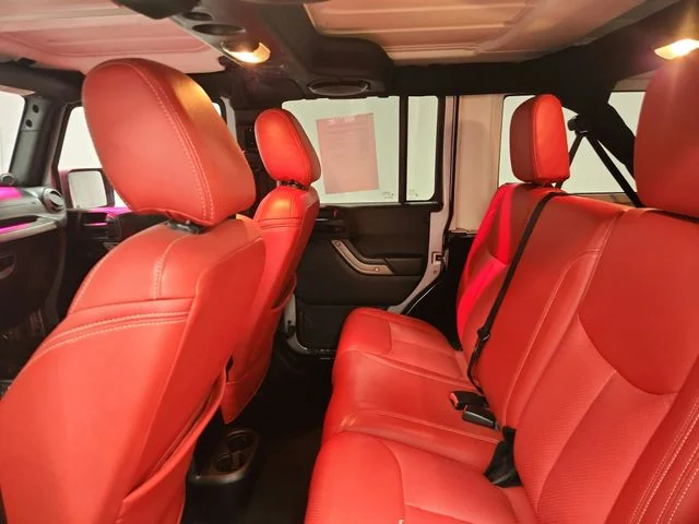 Used 2014 Gray Jeep Unlimited Sport image 16