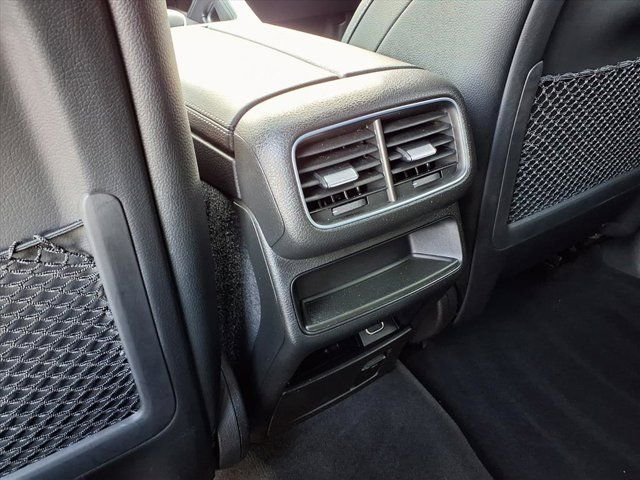 Certified Used 2022 Black Mercedes-Benz GLE350W4 image 19