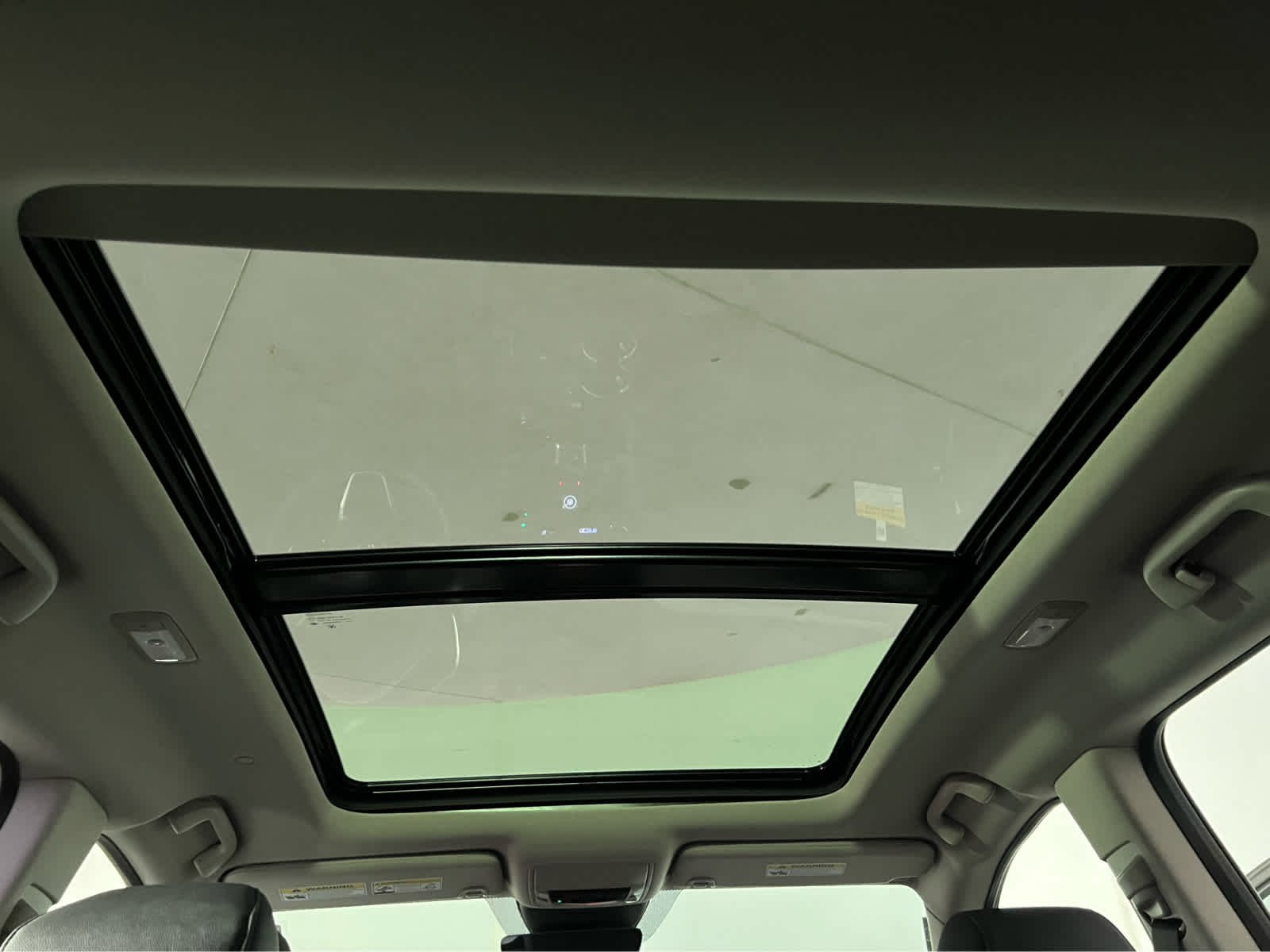New 2026 Solar Silver Metallic Acura  image 12