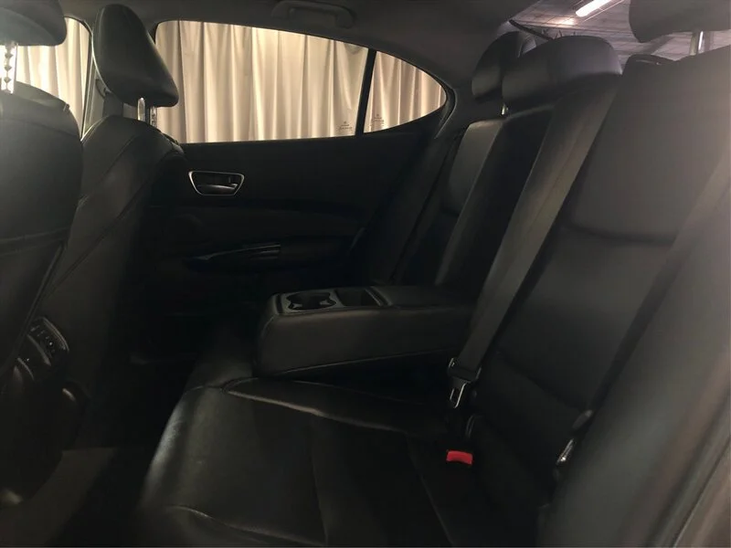Used 2019 Modern Steel Metallic Acura w/Technology Pkg image 10