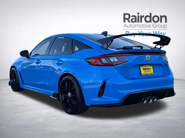 Certified Used 2023 Boost Blue Pearl Honda  image 5