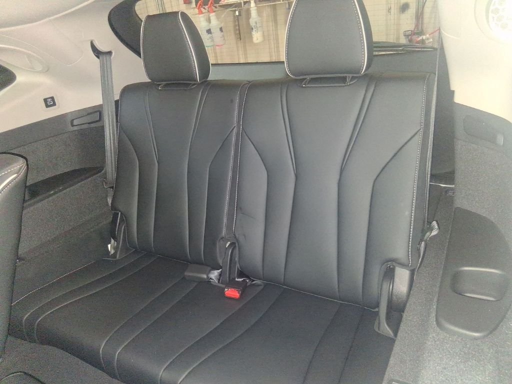 Used 2023 Black Acura Advance image 13