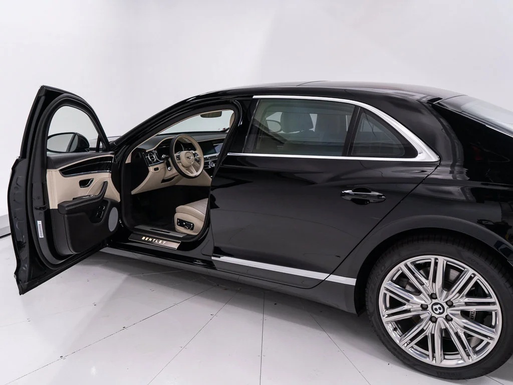 Certified Used 2021 Beluga Bentley W12 image 9