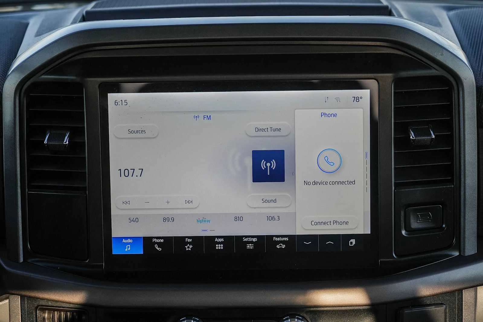 Used 2025 Agate Black Metallic Ford XLT image 13
