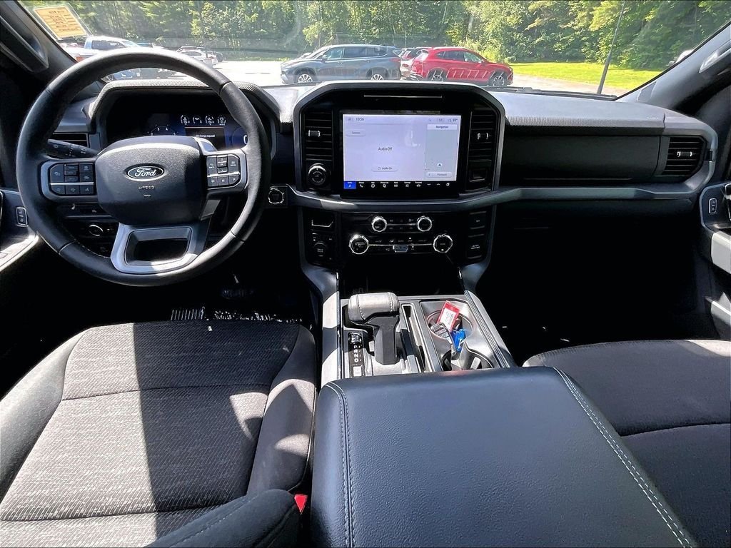Used 2025 White Ford XLT image 21