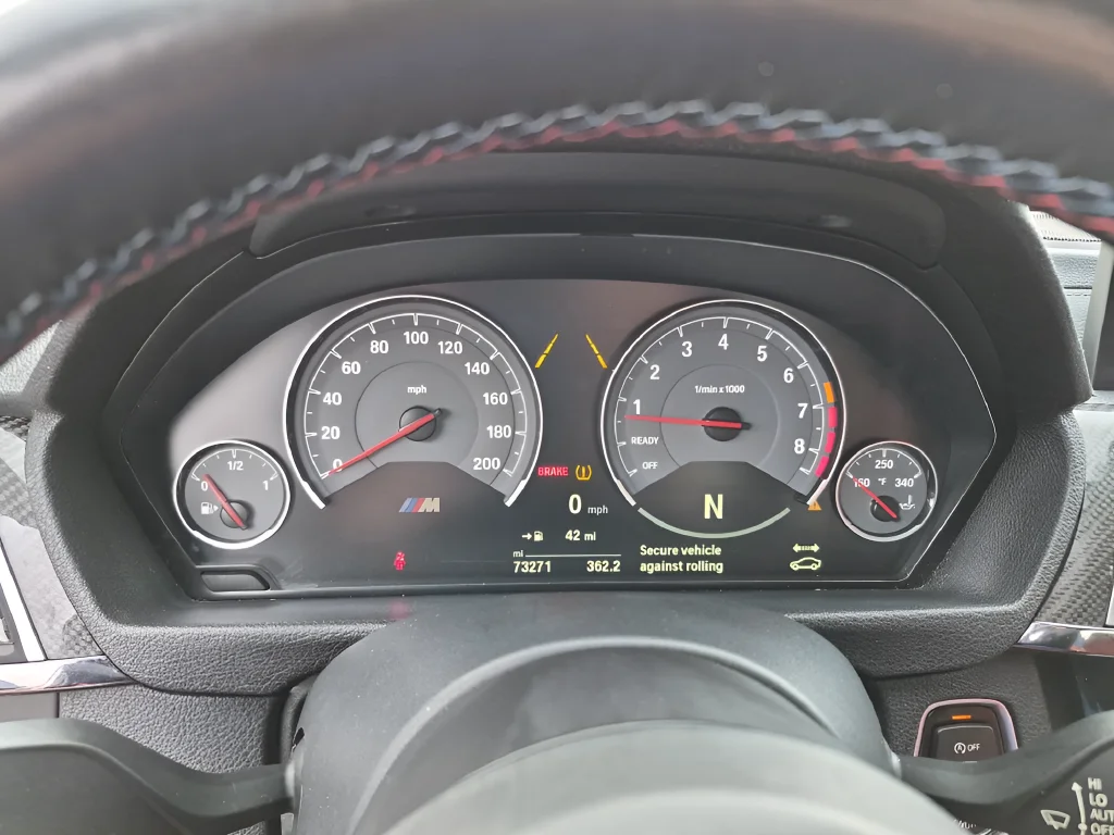 Used 2018 White BMW Base image 20